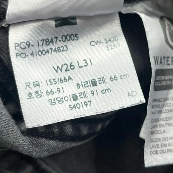 Levi’s • Lose Control (Washed Black) High Loose Taper Jeans - Picture 9 of 10